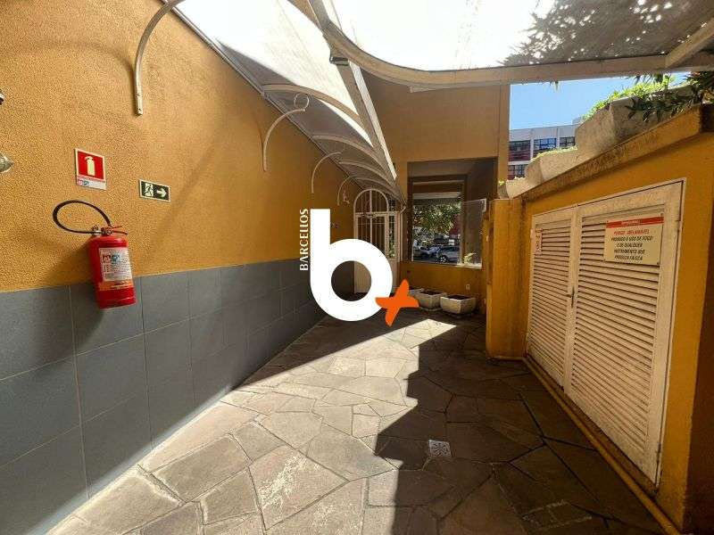Apto com 1 quarto, 1 banheiro e 44m² à venda no bairro Moinhos de Vento, Porto Alegre