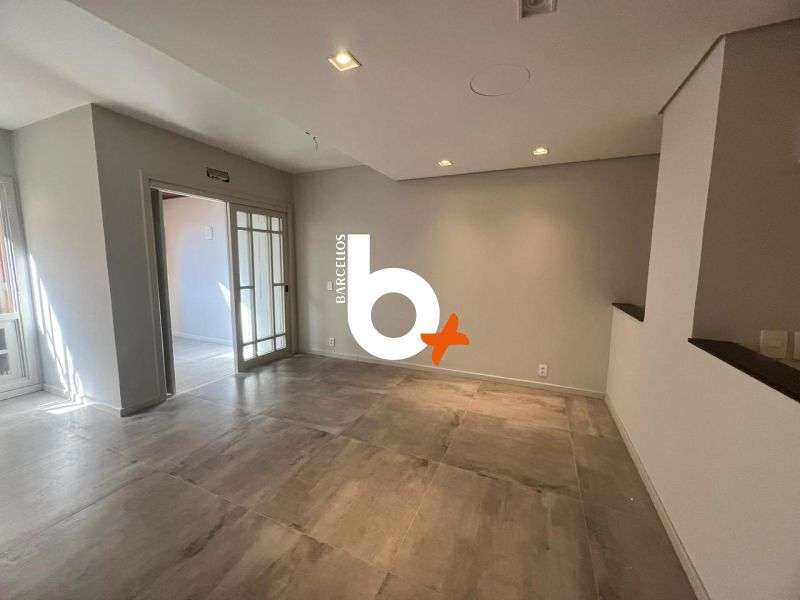 Apto com 1 quarto, 1 banheiro e 44m² à venda no bairro Moinhos de Vento, Porto Alegre