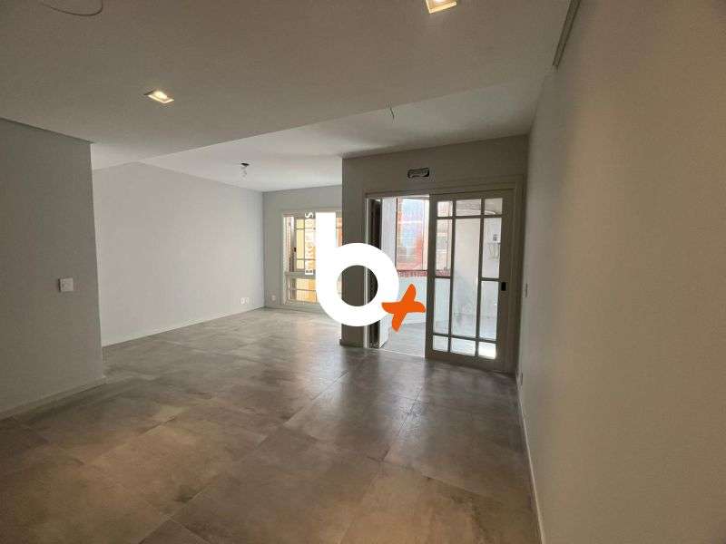 Apto com 1 quarto, 1 banheiro e 44m² à venda no bairro Moinhos de Vento, Porto Alegre