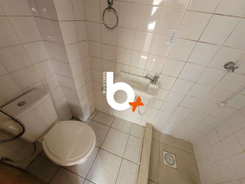 Apto com 1 quarto, 1 banheiro e 28m² à venda no bairro Centro, Porto Alegre