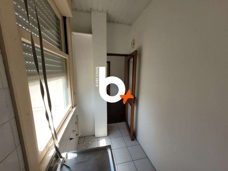 Apto com 1 quarto, 1 banheiro e 28m² à venda no bairro Centro, Porto Alegre
