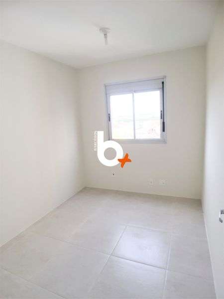 Apto com 3 quartos, 2 banheiros e 62m² à venda no bairro Passo das Pedras, Porto Alegre