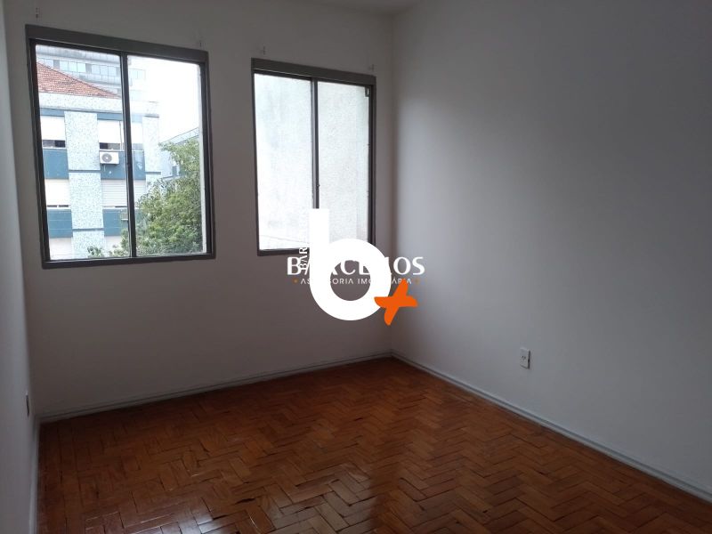 Apto com 3 quartos, 1 banheiro e 0m² à venda no bairro Passo D Areia, Porto Alegre