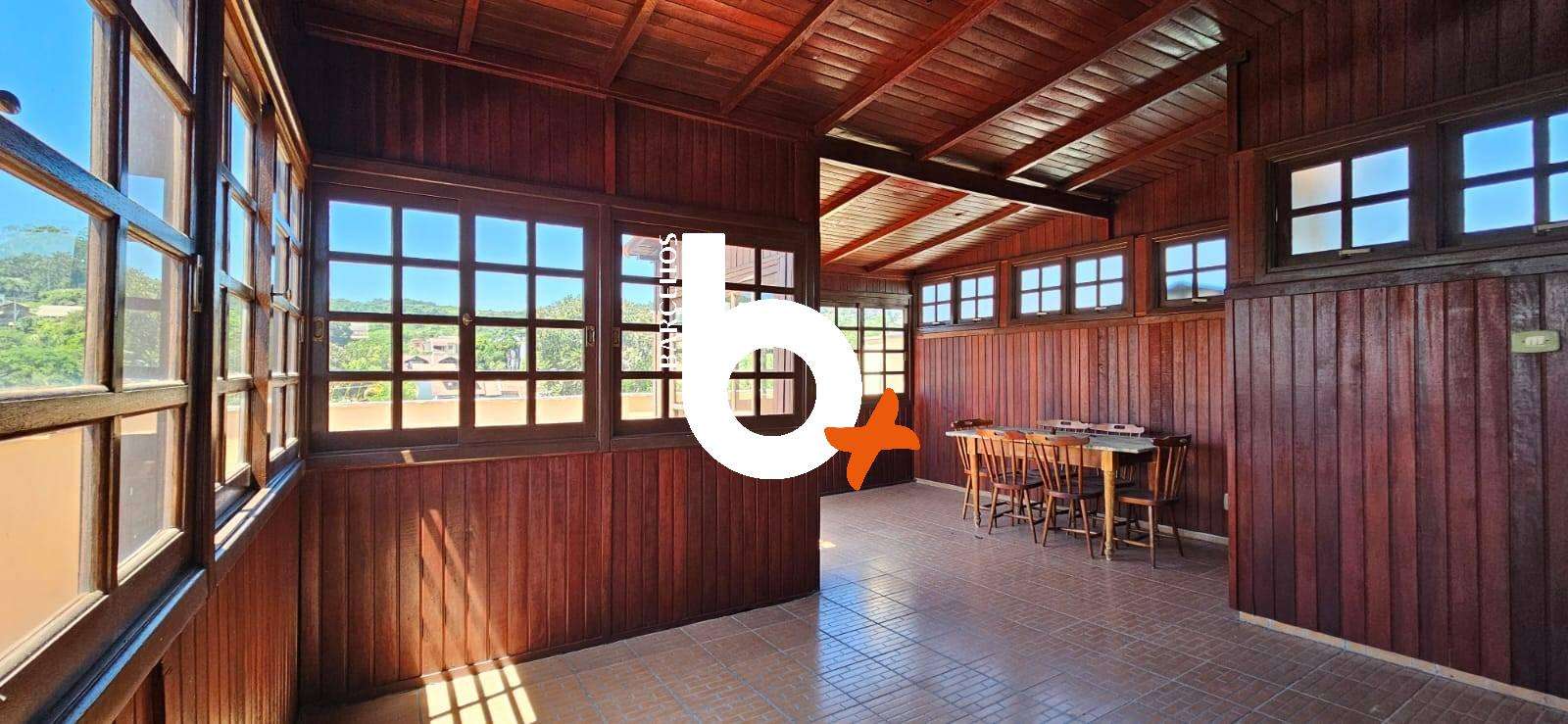 Cobertura com 3 quartos, 2 banheiros e 170m² à venda no bairro Tristeza, Porto Alegre