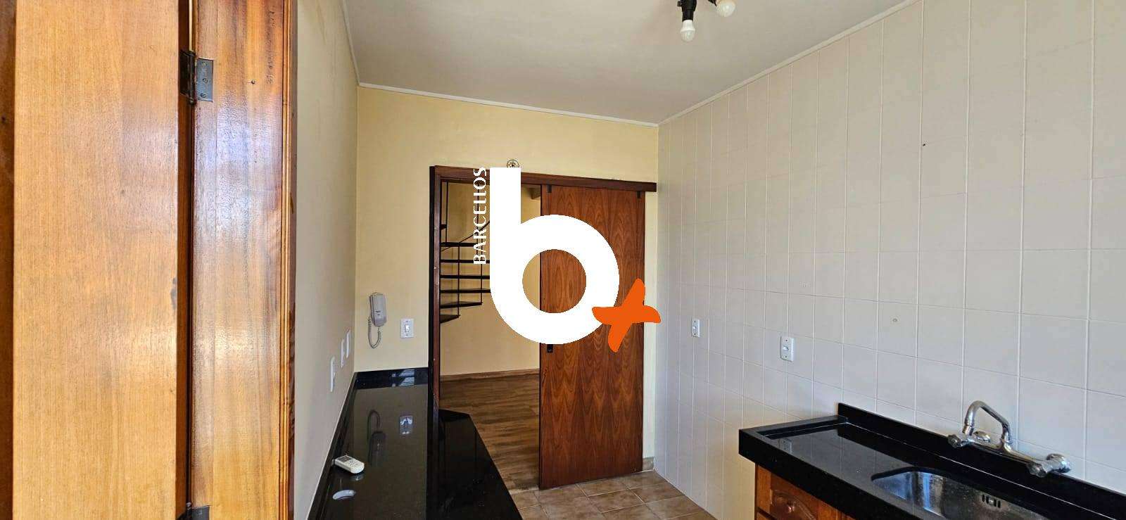 Cobertura com 3 quartos, 2 banheiros e 170m² à venda no bairro Tristeza, Porto Alegre