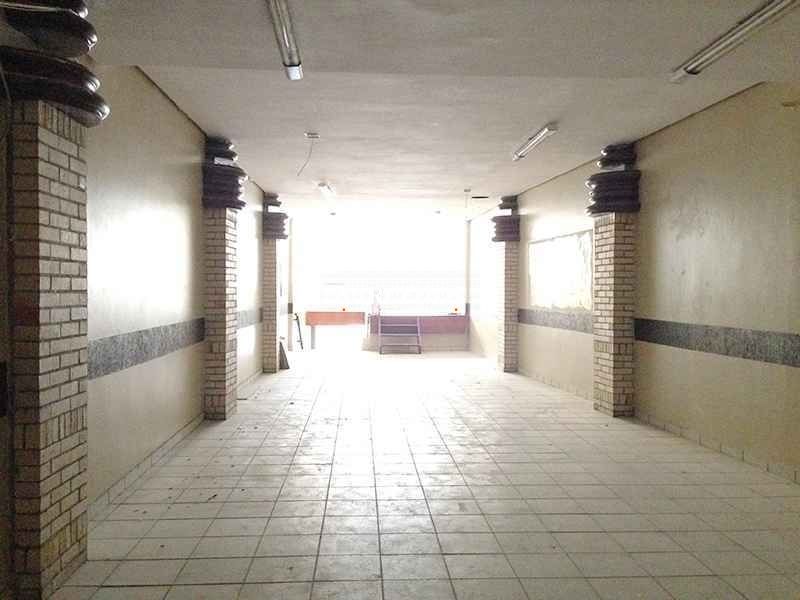 LOJA NA RUA DOS ANDRADAS PROXIMO A PRAÇA DOM FELICIANO
