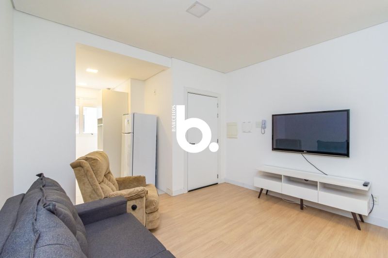 Apartamento Mobiliado de 1 Dormitório com 37m² Próximo à UFRGS no Centro Histórico