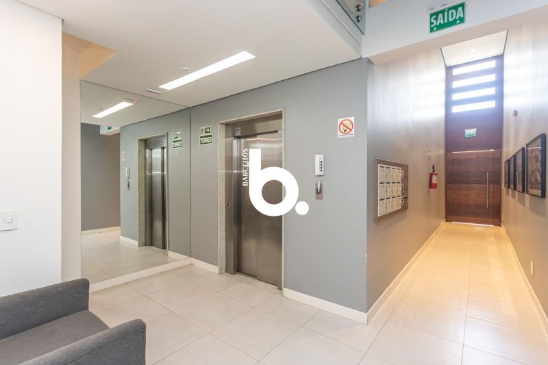 Apartamento Mobiliado de 1 Dormitório com 37m² Próximo à UFRGS no Centro Histórico