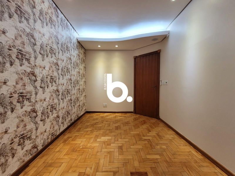 Conjunto Comercial de 70m² Totalmente Reformado no Centro de Porto Alegre