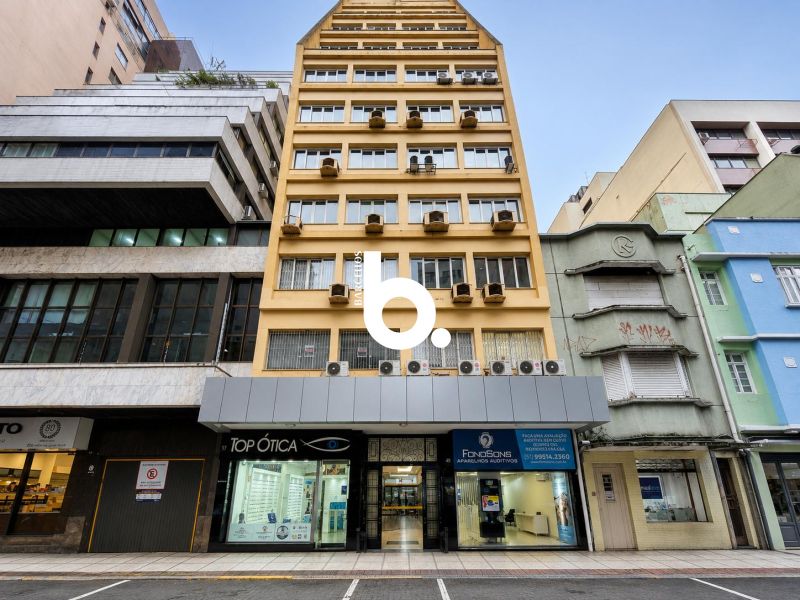 Conjunto Comercial de 70m² Totalmente Reformado no Centro de Porto Alegre