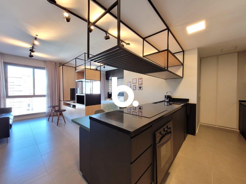 Apartamento Mobiliado no Artsy | 1 Suíte, Garagem e Infra Completa