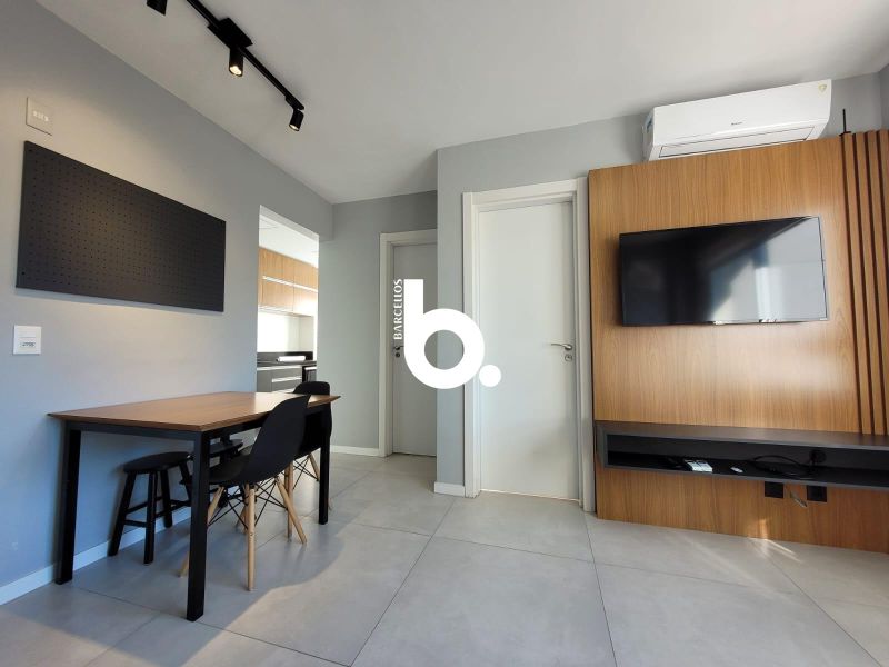 Apartamento Mobiliado de 1 Dormitório ao Lado da PUC com Infraestrutura Completa