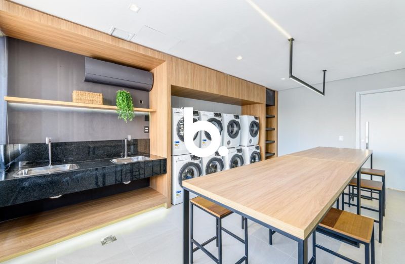 Apartamento Mobiliado de 1 Dormitório ao Lado da PUC com Infraestrutura Completa