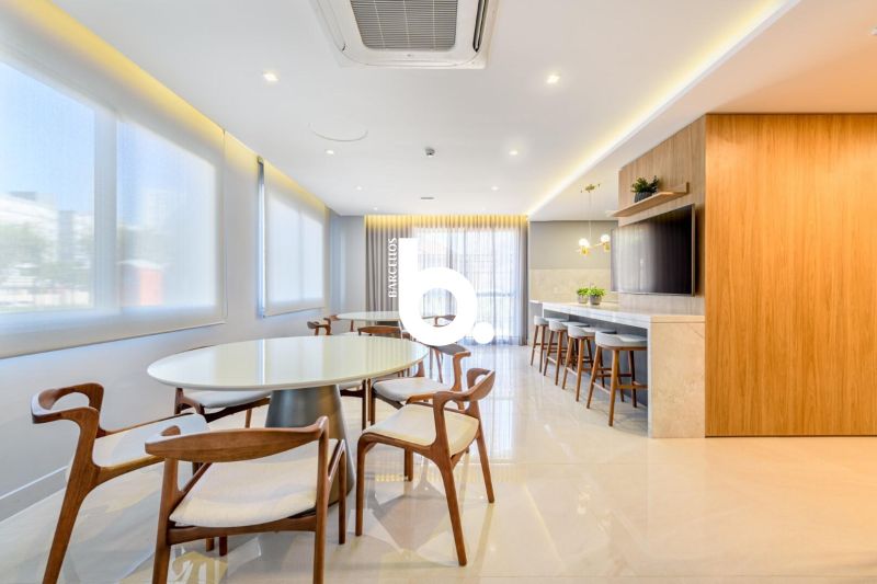 Apartamento Mobiliado de 1 Dormitório ao Lado da PUC com Infraestrutura Completa