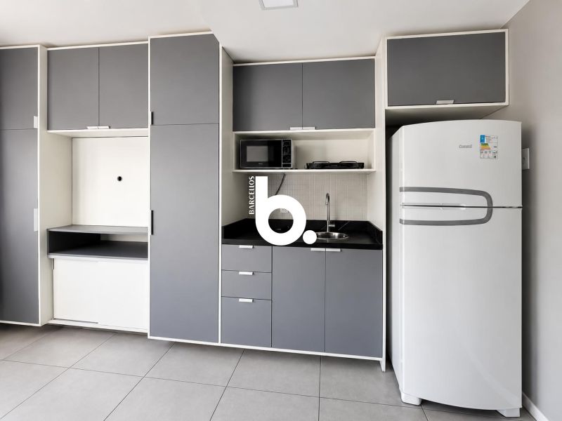 Loft Finamente Mobiliado em Frente ao Parque da Redenção | Rooftop, Piscina e Infraestrutura Completa