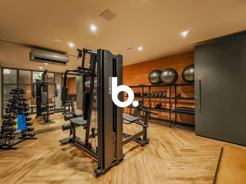 Loft Finamente Mobiliado em Frente ao Parque da Redenção | Rooftop, Piscina e Infraestrutura Completa