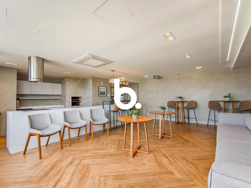 Loft Finamente Mobiliado em Frente ao Parque da Redenção | Rooftop, Piscina e Infraestrutura Completa