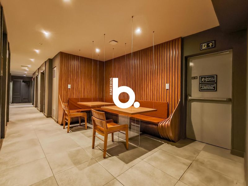 Loft Finamente Mobiliado em Frente ao Parque da Redenção | Rooftop, Piscina e Infraestrutura Completa