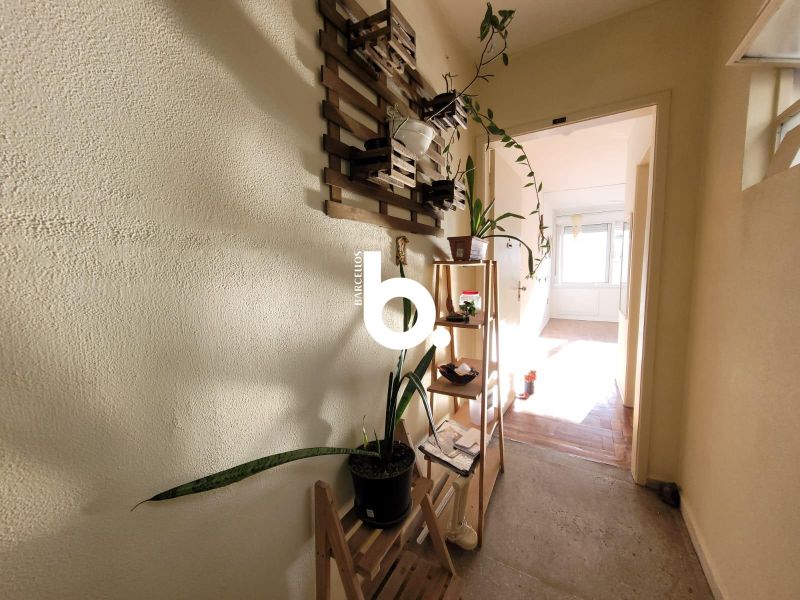 Apartamento mobiliado com 1 dormitório próximo à Redenção | 42 m² | Cidade Baixa
