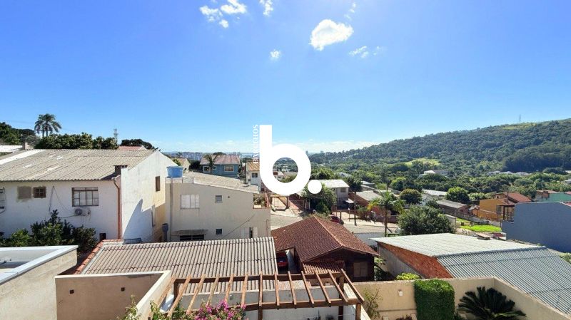 Casa em Condomínio de 3 Dormitórios à Venda no Bairro Vila Nova