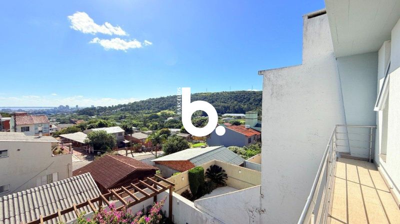 Casa em Condomínio de 3 Dormitórios à Venda no Bairro Vila Nova