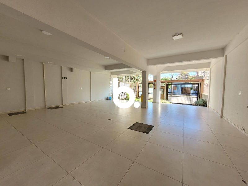 Apartamento 49m² com 1 vaga de garagem e excelente localização próximo à Av. Ipiranga