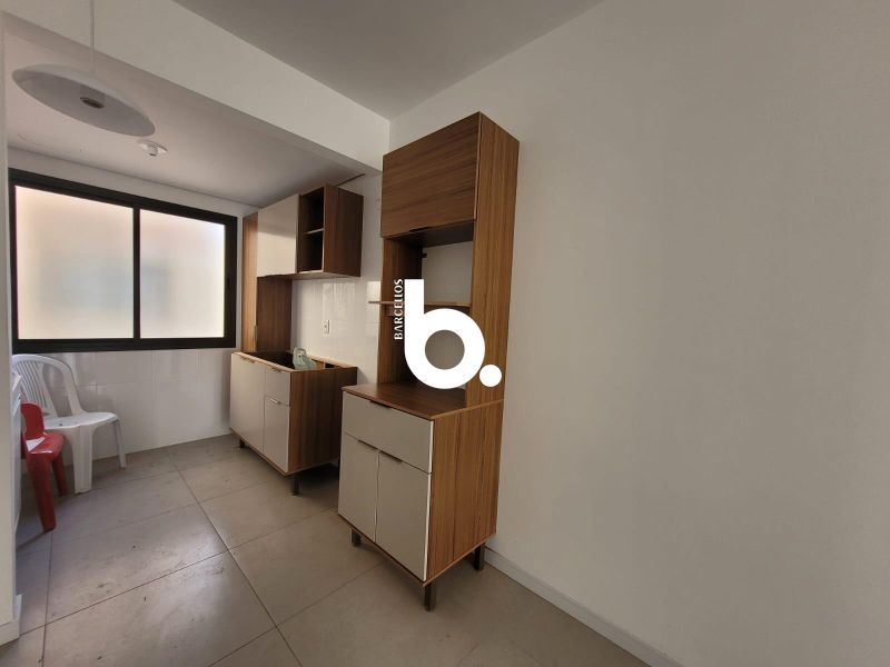 Apartamento 49m² com excelente localização próximo à Av. Ipiranga