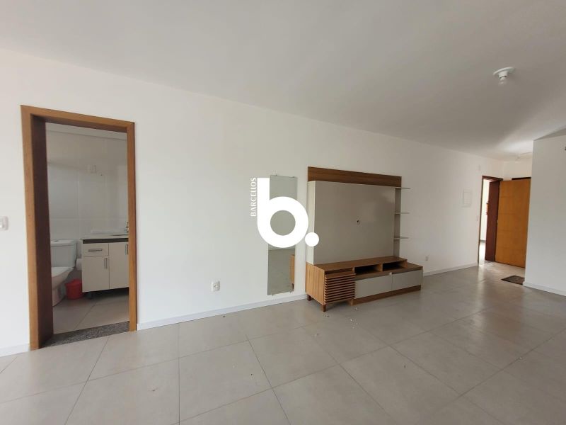 Apartamento 49m² com excelente localização próximo à Av. Ipiranga