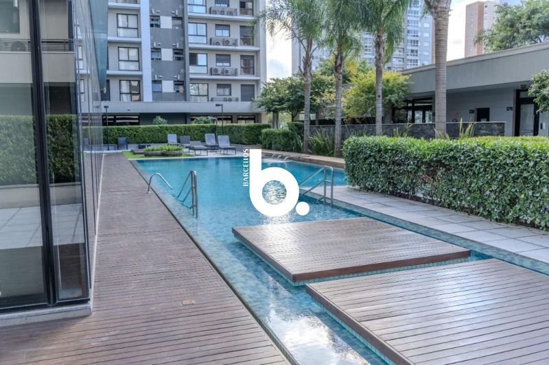Apartamento Mobiliado com 1 Suíte e Churrasqueira no FWD Central Park | Infraestrutura Completa de Clube