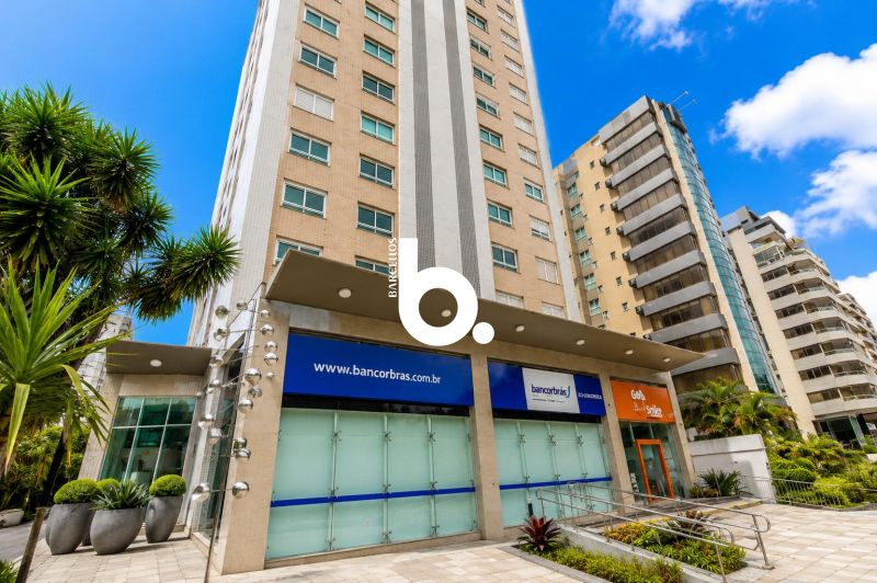 Studio mobiliado de 33 m² com vaga, em frente ao Parcão | Moinhos Park