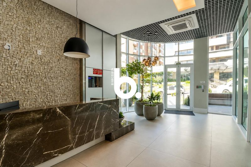 Studio mobiliado de 33 m² com vaga, em frente ao Parcão | Moinhos Park