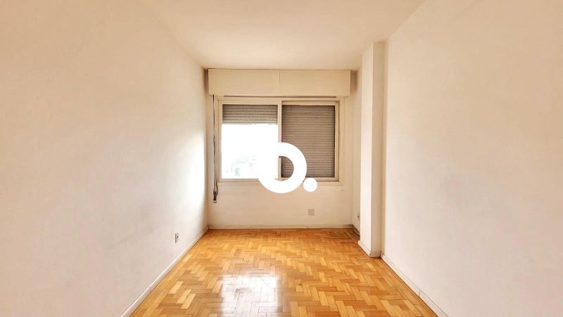 Apartamento de 2 dormitórios no Centro Histórico com vista panorâmica