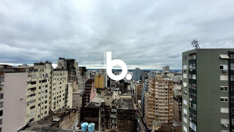 Apartamento de 2 dormitórios no Centro Histórico com vista panorâmica