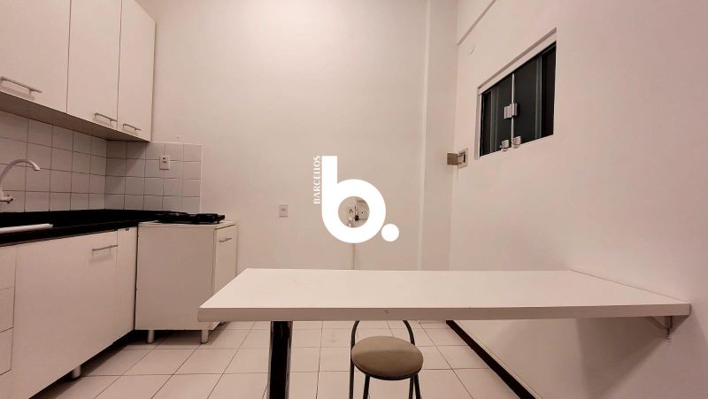 Apartamento Estilo JK com Mezanino no Centro Histórico
