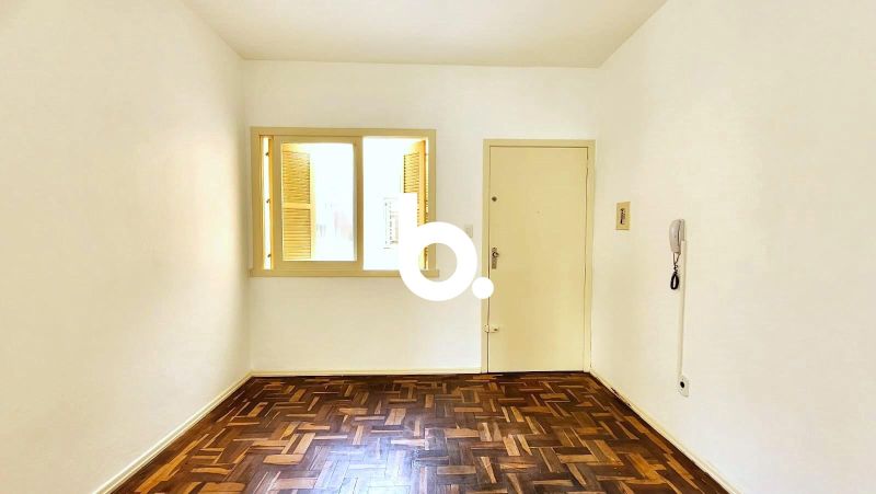Apartamento de 1 dormitório para locação no Floresta | 50m²