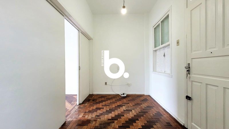 Apartamento de 2 Quartos para Locação no Centro Histórico de Porto Alegre