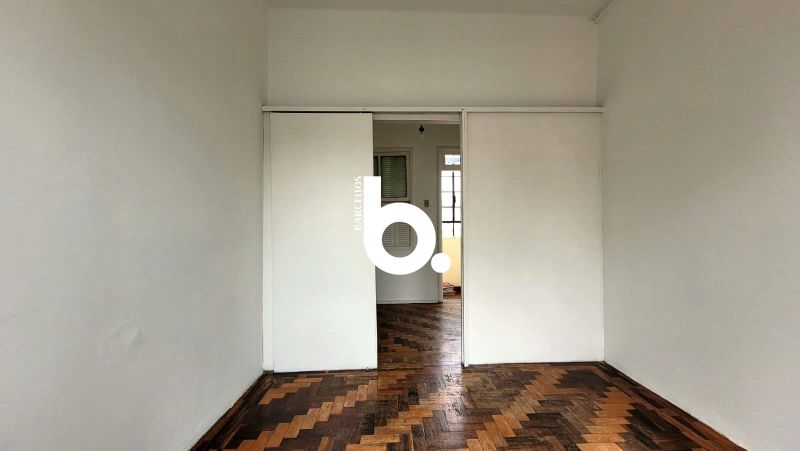 Apartamento de 2 Quartos para Locação no Centro Histórico de Porto Alegre