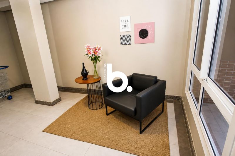 Apartamento 1 Dormitório com Garagem e Churrasqueira no Jardim Botânico