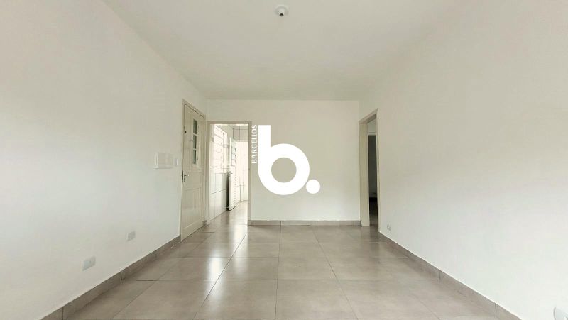 Apartamento de 2 dormitórios, 63 m², totalmente reformado no Nonoai