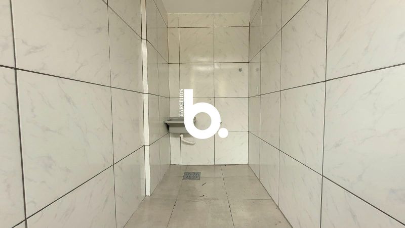 Apartamento de 2 dormitórios, 63 m², totalmente reformado no Nonoai