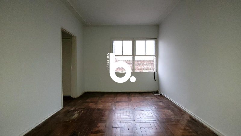 Apartamento de 2 dormitórios no Bom Fim próximo ao Hospital de Clínicas