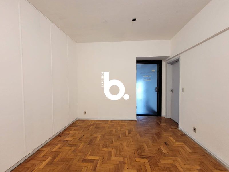 Sala Comercial de 62 m² no Centro Histórico