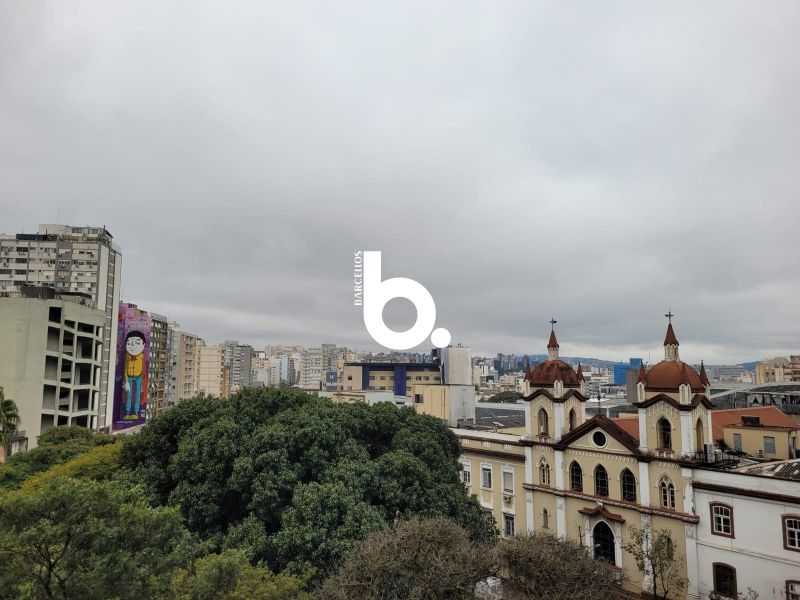 Sala Comercial de 62 m² no Centro Histórico