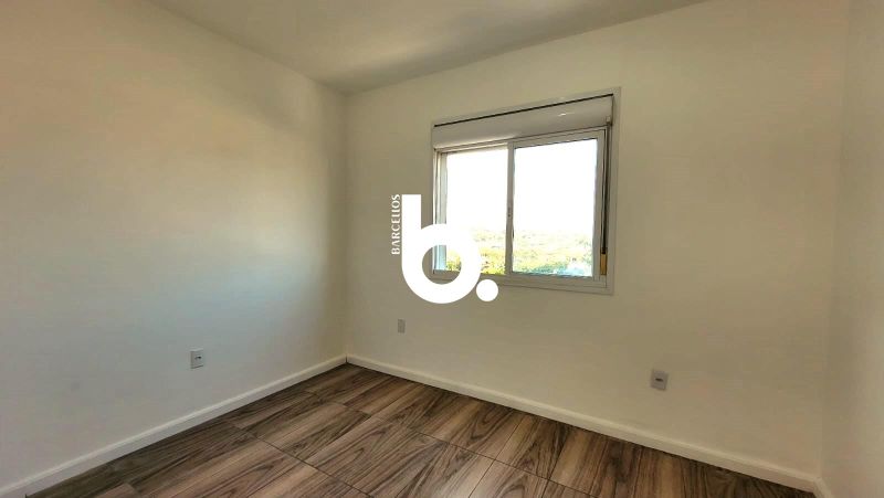 Apartamento Semimobiliado de 2 Dormitórios para Locação no Bairro Tristeza