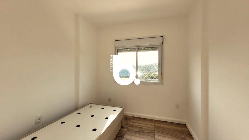 Apartamento Semimobiliado de 2 Dormitórios para Locação no Bairro Tristeza
