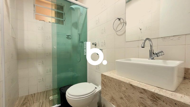 Apartamento Semimobiliado de 1 Dormitório com Lareira e Churrasqueira no Jardim Botânico