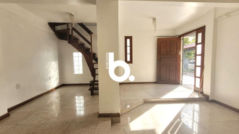 Excelente oportunidade para empresas que buscam um imóvel com amplo espaço, versatilidade e localização privilegiada no bairro Cristo Redentor.