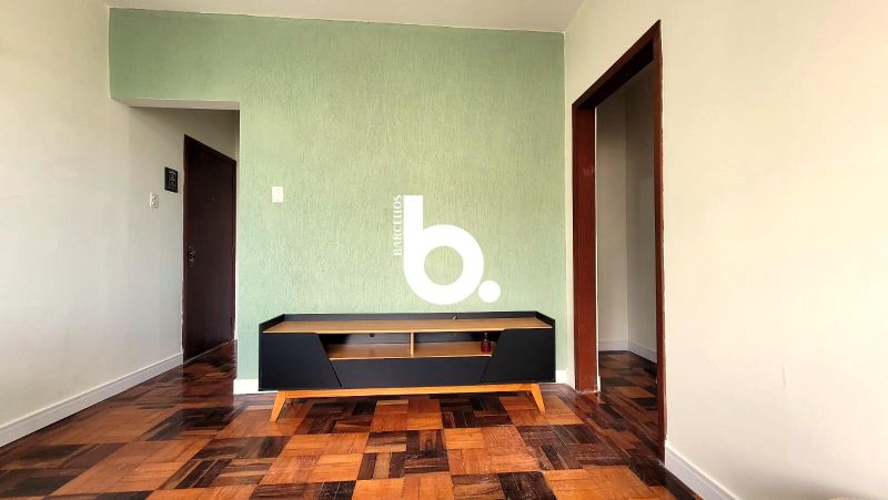 Apartamento 2 Dormitórios com 98m² no Centro Histórico