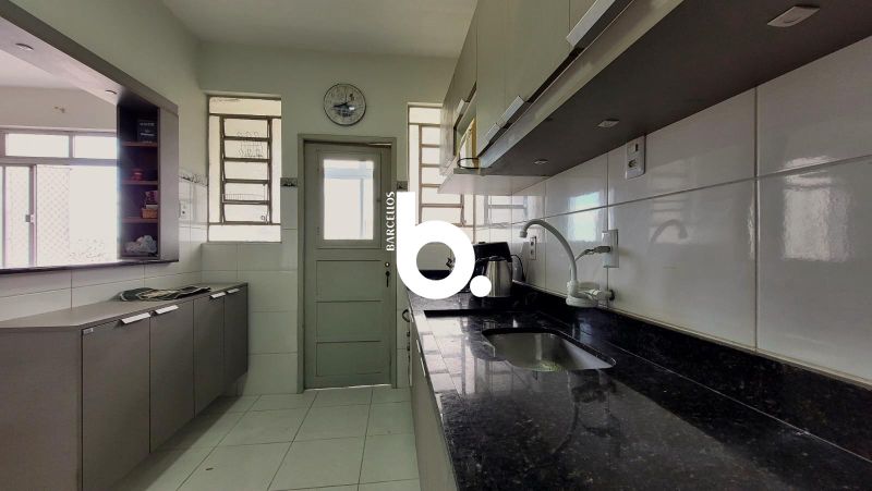 Apartamento 2 Dormitórios com 98m² no Centro Histórico