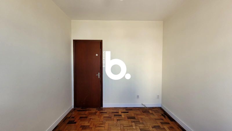 Apartamento 2 Dormitórios com 98m² no Centro Histórico